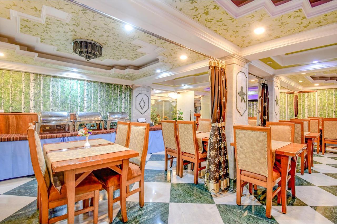 Fabhotel Panasia International Kolkata Exterior photo