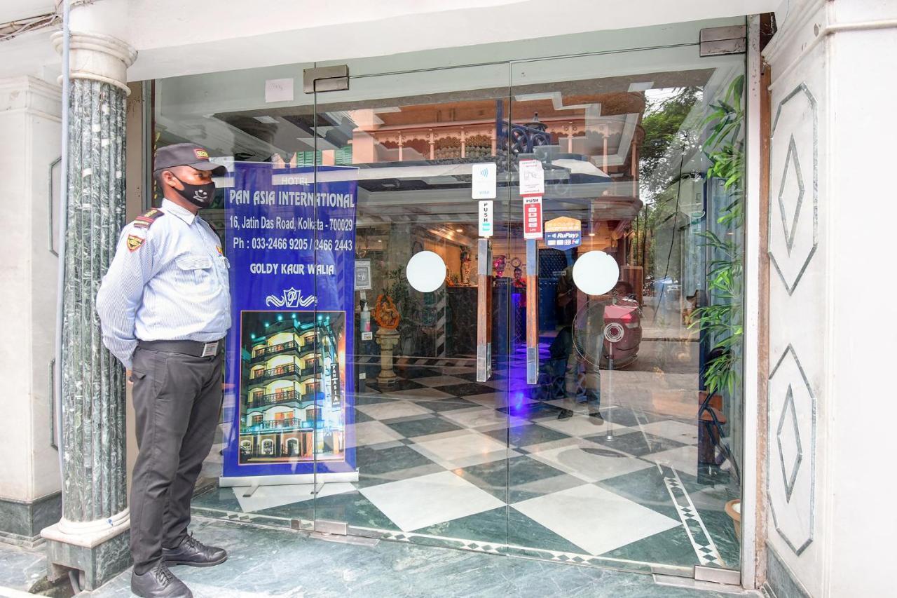 Fabhotel Panasia International Kolkata Exterior photo